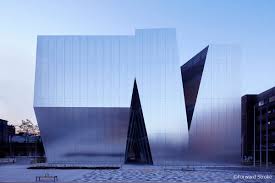 Bilderesultat for Tokyo architecture