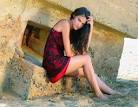 http://www.celebrityonlines.com/upload/Saadet-Isil-Aksoy-5.jpg