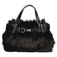 http://www.instablogsimages.com/images/2011/05/25/handbag_XmOgt_19369.jpg