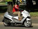 Nouveautés 2006 : Piaggio Beverly 250 et 400, X8 400 - Scooter Station