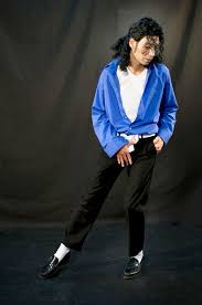 Algunos dobles de Michael Jackson Images?q=tbn:ANd9GcSSe_RGo0zguDUuSDXP_vD2VG76vC5wEI005Ro7FWtUAPVGk1sm