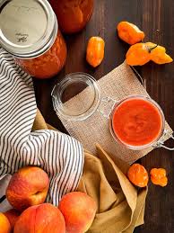 Afbeeldingsresultaat voor peach habanero hot pepper