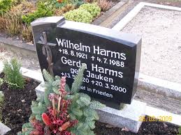 Grab von Wilhelm Harms (18.08.1921-04.07.1988), Friedhof Brockzetel
