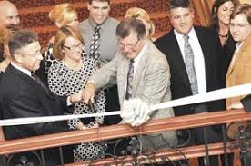 VILLA ROMA FOUNDER Marty Passante, center, got a little help cutting the ribbon his rebuilt hotel from New York State Assembly Speaker Sheldon Silver (far ... - villa1