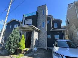 Image result for 武蔵村山市岸2丁目〈中古〉JR八高線「箱根ヶ崎」駅バス６分停歩４分　閑静な住宅地　前面道路が広いのでクルマの運転が苦手な方も車庫入れ楽々！　全居室収納充実！