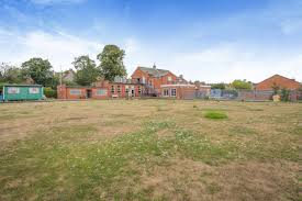 Image result for Raunds Conservative Bowls Club