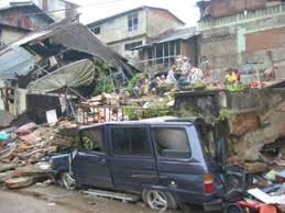 VIDEO GEMPA BLITAR 2011 6,1 SR YOUTUBE 