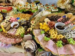 Attēlu rezultāti vaicājumam “Pica pica adult”