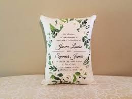Vaizdo rezultatas pagal užklausą „wedding pillows“