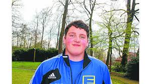 SCHWEIBURG Der 19-jährige Schweiburger Sven Büsing ist selbstbewusst. Er möchte bei der Europameisterschaft der Friesensportler in diesem Monat im ...