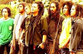steven and the coconut treez-semua sama - steven and the coconut treez