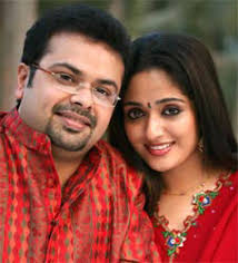 ആ സ്വരം കാവ്യയുടെ അമ്മായിയമ്മയുടേതല്ല! 