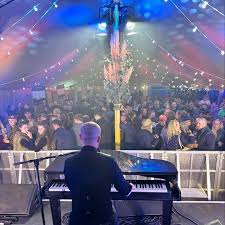 Image result for Hermitage Lakeside Badminton Club