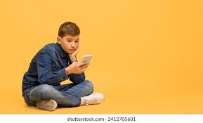 Risultati immagini per bored teen