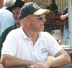 Team "Crazy-Alm e.V.". 1.Vorstand: Johann (Jockl) Lanz - images?q=tbn:ANd9GcSZQnQ06WjZeucLC2K1-6KU1Zth9h9cuk9zzjxTUg0ieDkrQsK5xA