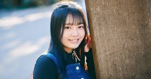 Image result for 17歳の現役女子高生