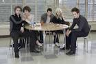 File:The-cullens-twilight-series-2552855-725-483.jpg - Twilight ...