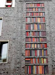 30 examples of street art and murals about books, libraries and ...