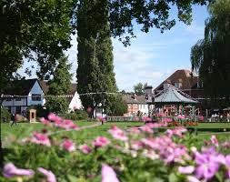 Image result for Farnham Gostrey Bowls Club