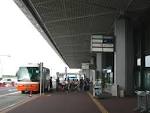 File:Airport Limousine Bus Narita Intl. Airport South Wing.jpg ...
