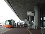 File:Airport Limousine Bus Narita Intl. Airport South Wing.jpg ...