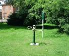 TQ1869 : New fitness equipment - via Daymix