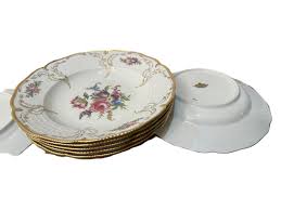 Image result for Sfânta Waltrude