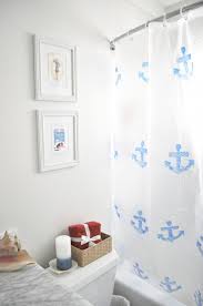 44 Sea-Inspired Bathroom Décor Ideas - DigsDigs