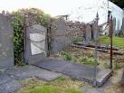 SC2669 : The Vampires grave, - via Daymix