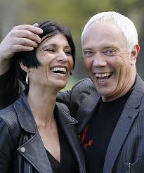 Joanna Nicholls-Parker and Bob Parker. MARTIN HUNTER/The Press. WINNING SMILES: Christchurch mayor Bob Parker with wife Joanna Nicholls-Parker. - 4216235