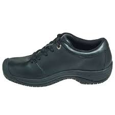 Keen Shoes: Women's Black 1006999 Non-Slip Water-Resistant ...