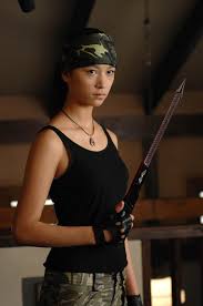 「麻生恵 仮面ライダーキバ」の画像検索結果