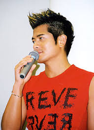 「アーロン・ユージック」の画像検索結果