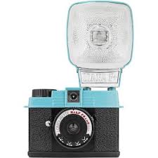 Attēlu rezultāti vaicājumam “Diana camera”