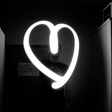 Znalezione obrazy dla zapytania malowanie światłem