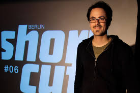 Moritz Mayerhofer, director of “Urs“, the Guest Short of the evening. Dietrich Brüggemann, german writer and director, our Special Guest for the seventh ... - shortcutz-berlin-session-06-moritz-mayerhofer-01