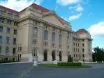 File:Debrecen-egyetem2.jpg - Wikimedia Commons