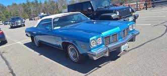 Image result for Glacier Blue 1975 Oldsmobile