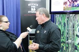 Brownfield\u0026#39;s Meghan Grebner talks to Gene Hagedorn of Beck\u0026#39;s Hybrids. Beck\u0026#39;s Hybrids is expanding their Practical Farm Research locations into Kentucky. - EditIMG_6105Becks
