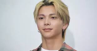 Image result for 17歳の現役女子高生