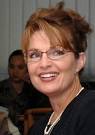 Sarah Palin denkt dat ze president Barack Obama tijdens de verkiezingen in ... - 424px-Sarah_Palin_Germany_3_Cropped_Lightened