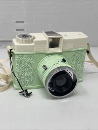 Attēlu rezultāti vaicājumam “Diana camera”