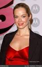 http://www.exposay.com/celebrity-photos/jennifer-gareis-motorolas-5th-anniversary-party-benefiting-toys-for-tots-PpHLHX.jpg