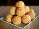 Maqiu (Deep-fried glutinous rice balls with sesame) - China culture