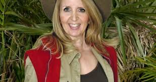 Nyakoncsípte egy kullancs Gillian McKeitht - Starity. - nyakoncsipte-egy-kullancs-gilliant-11160834