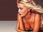 Emma Harrison Picture 3