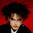 Robert Smith, vocalista do The Cure diz estar totalmente em contra à atitude ... - images?q=tbn:ANd9GcShJS2qu1scILObm04PxuEHW0vhtHO_3Cnb6jZ4lyFs6NJmfoO_qf-ZMsU