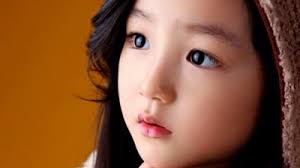 10 Anak Perempuan Paling Cantik Di Dunia | Tulisan Cakar Ayamkoe