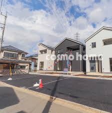 Image result for 武蔵村山市岸2丁目〈中古〉JR八高線「箱根ヶ崎」駅バス６分停歩４分　閑静な住宅地　前面道路が広いのでクルマの運転が苦手な方も車庫入れ楽々！　全居室収納充実！