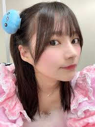 Image result for 17歳の現役女子高生